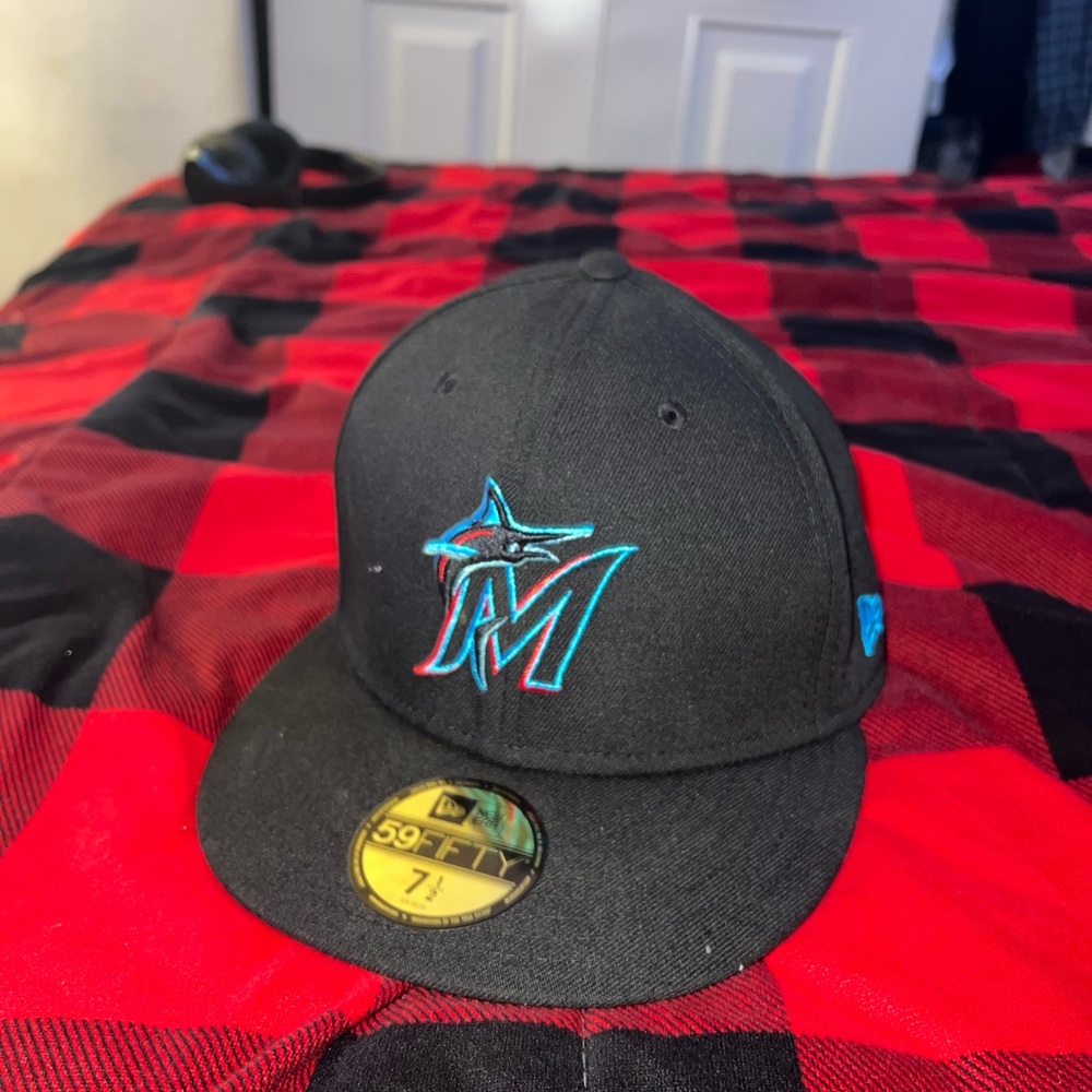 Miami Marlins fitted cap